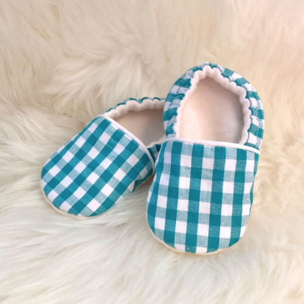 chaussons bébé carreaux